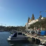 Apartment Seafront Between Valletta And Sliema *