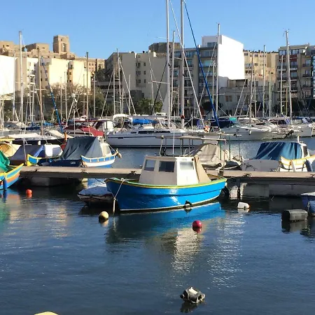 Appartement Seafront Between Valletta And Sliema *