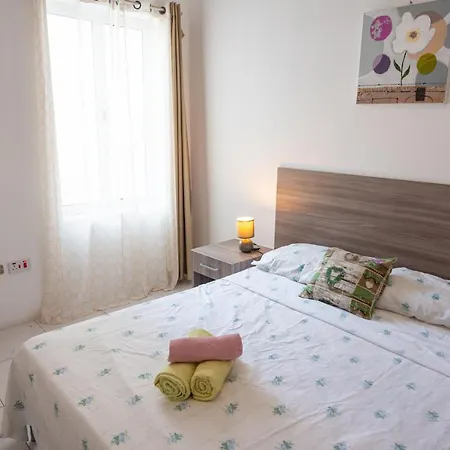 Apartment Seafront Between Valletta And Sliema Msida