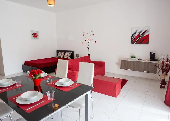 Seafront Between Valletta And Sliema Appartement